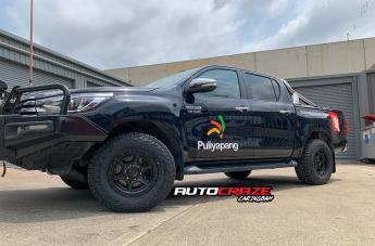 TOYOTA HILUX 4WD PORTAL SATIN BLACK